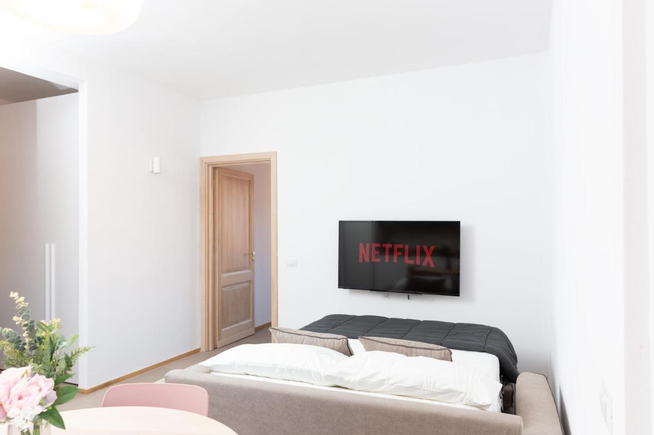 New Exclusive Melegnano Apartments- Near Train Station Exterior foto