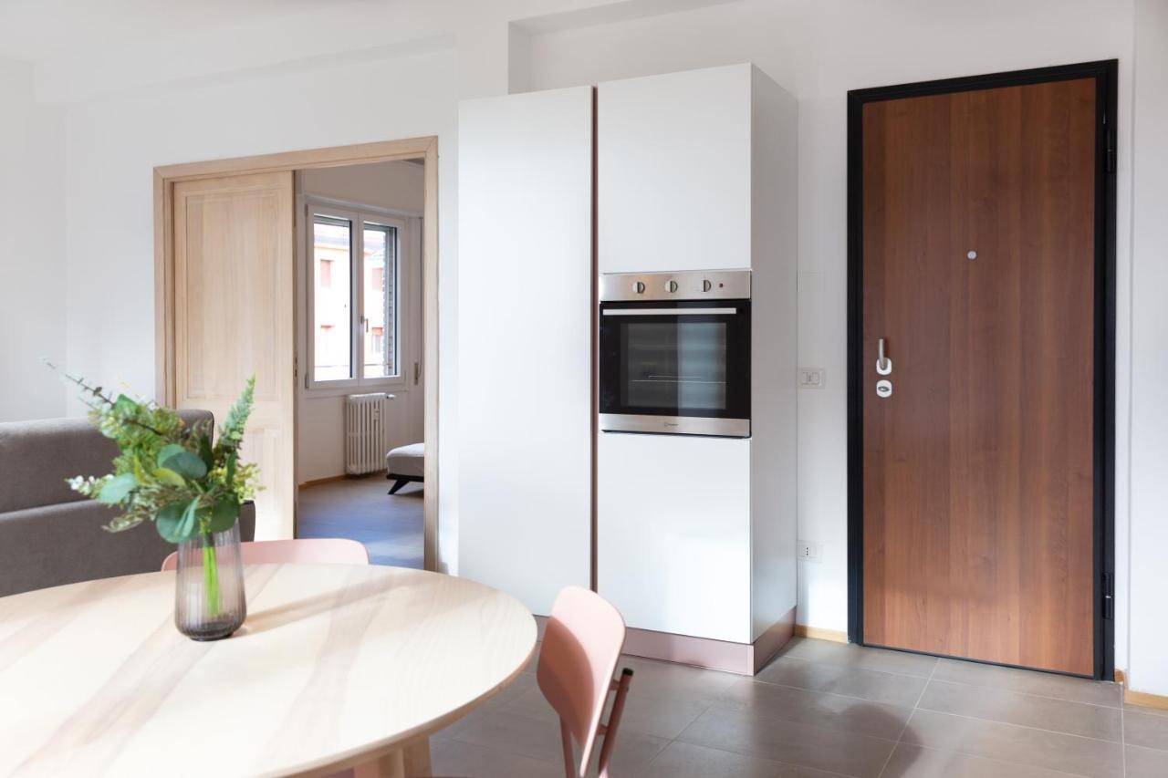 New Exclusive Melegnano Apartments- Near Train Station Exterior foto